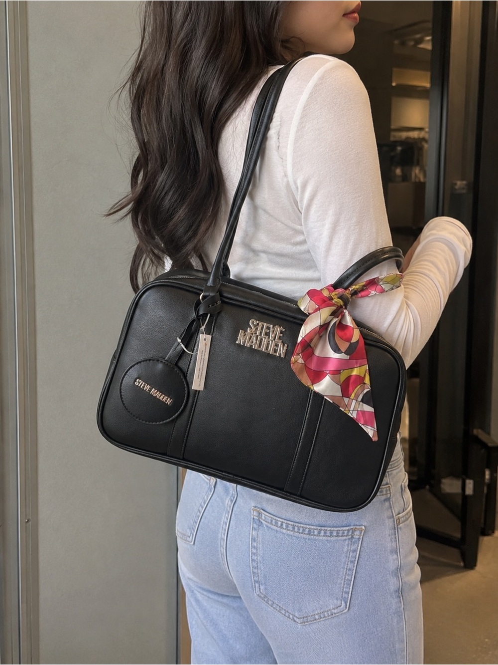 STEVE MADDEN BOWLER BAG
